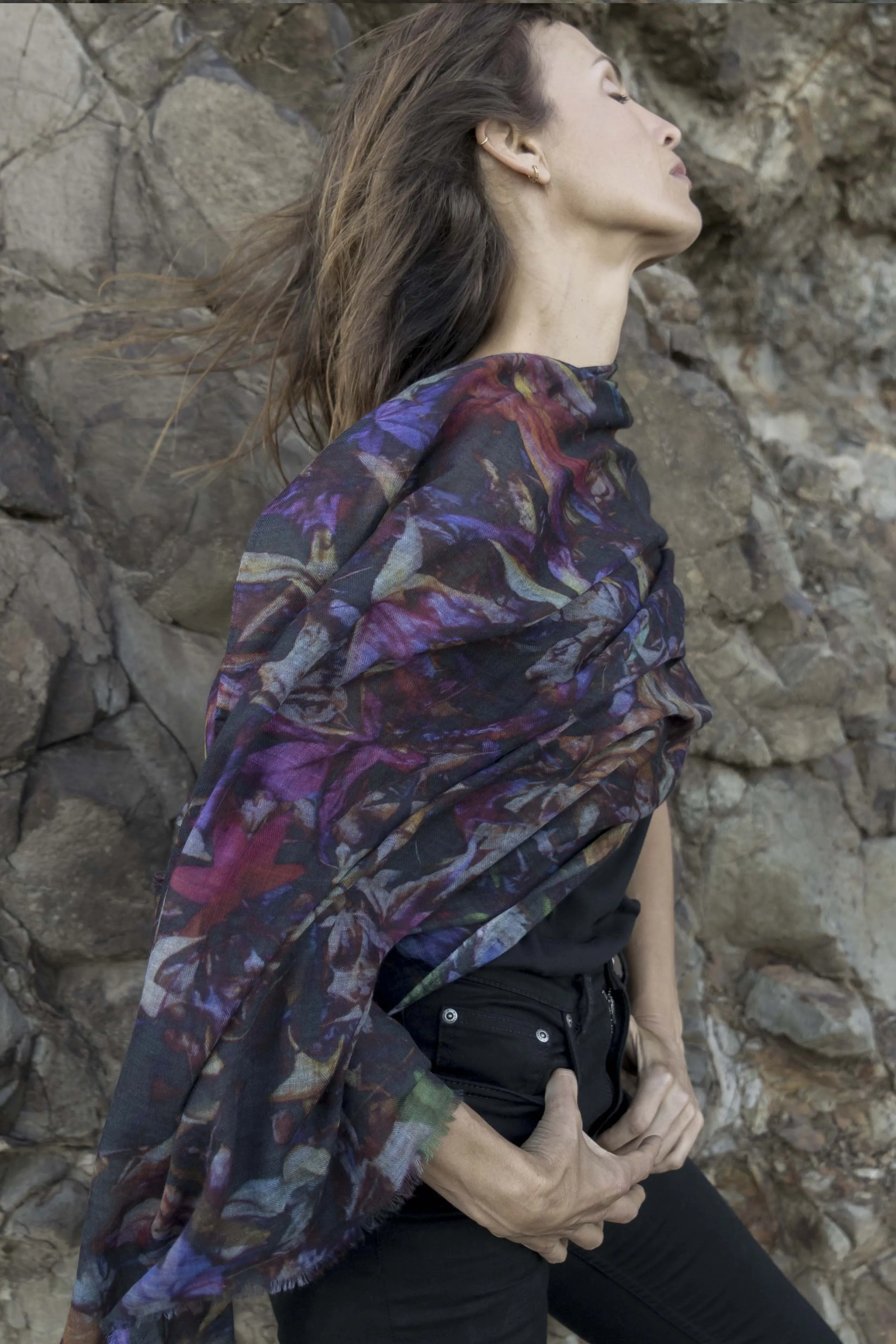 AUTUMN LEAVES WOOL & SILK SCARF