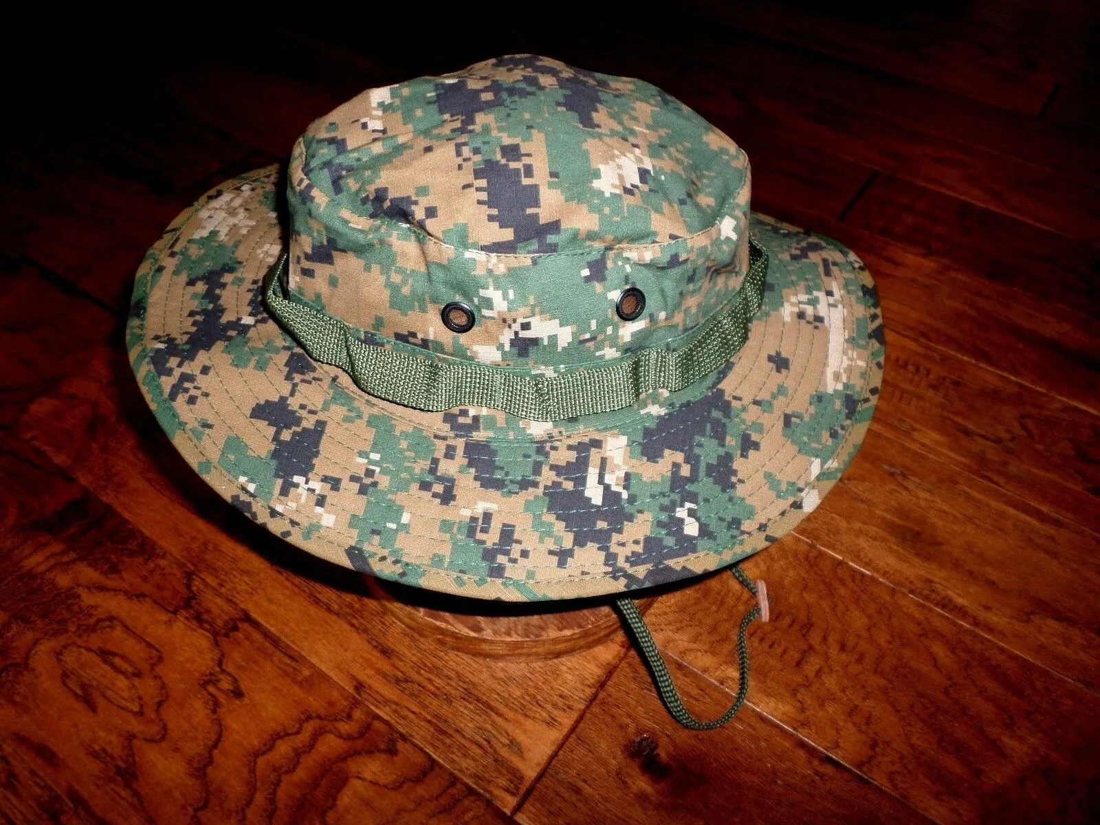 NEW DIGITAL WOODLAND BOONIE HAT SIZE LARGE MARINE CORPS CAMOUFLAGE PATTERN